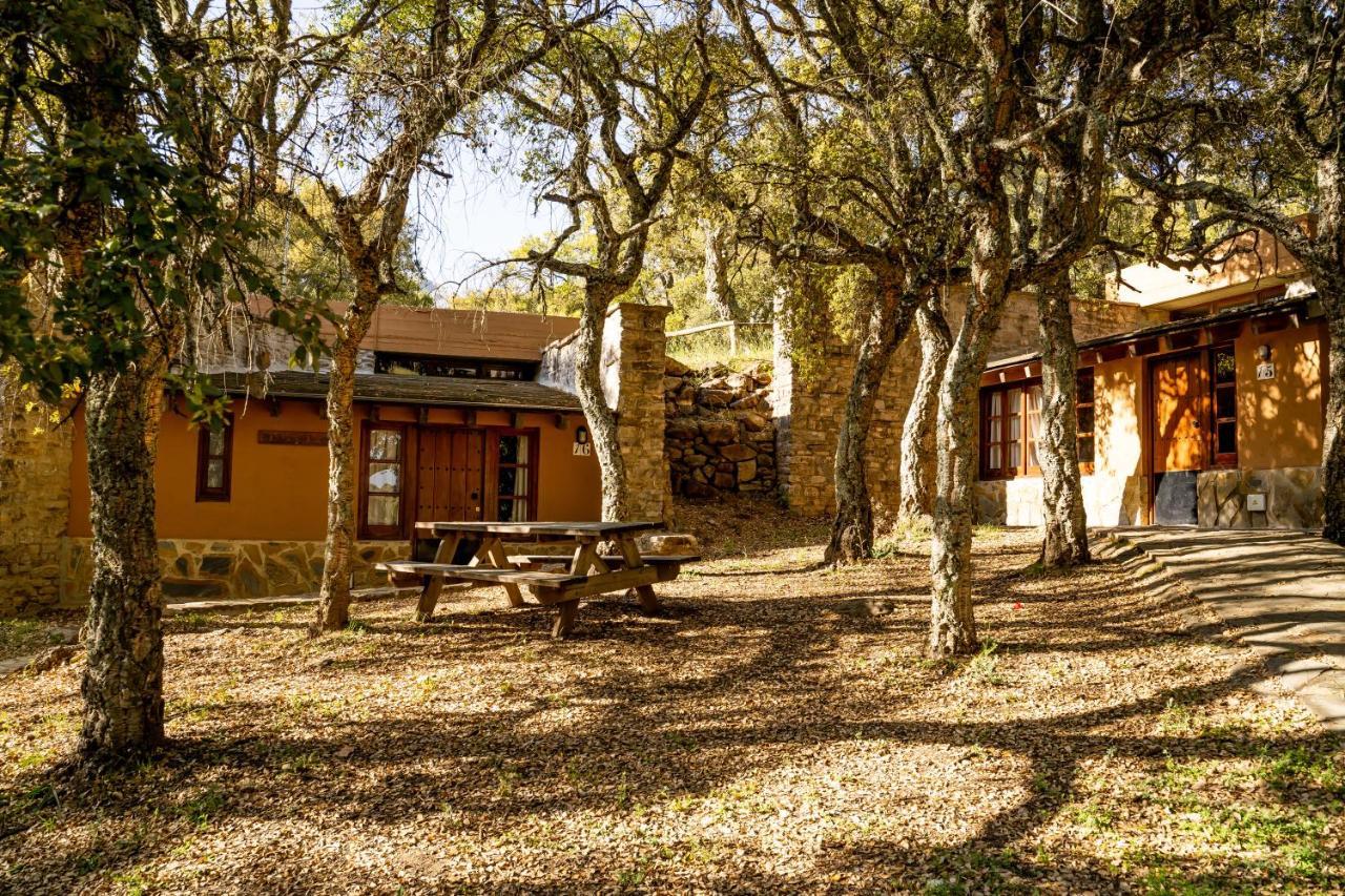 Albergue Inturjoven Cortes De La Frontera Exterior foto